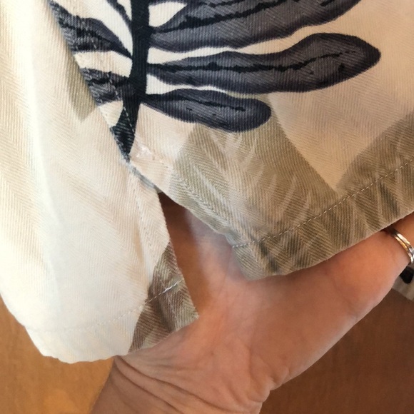 WinterSilks vintage silk Hawaiian style button down collared shirt - Picture 6 of 8